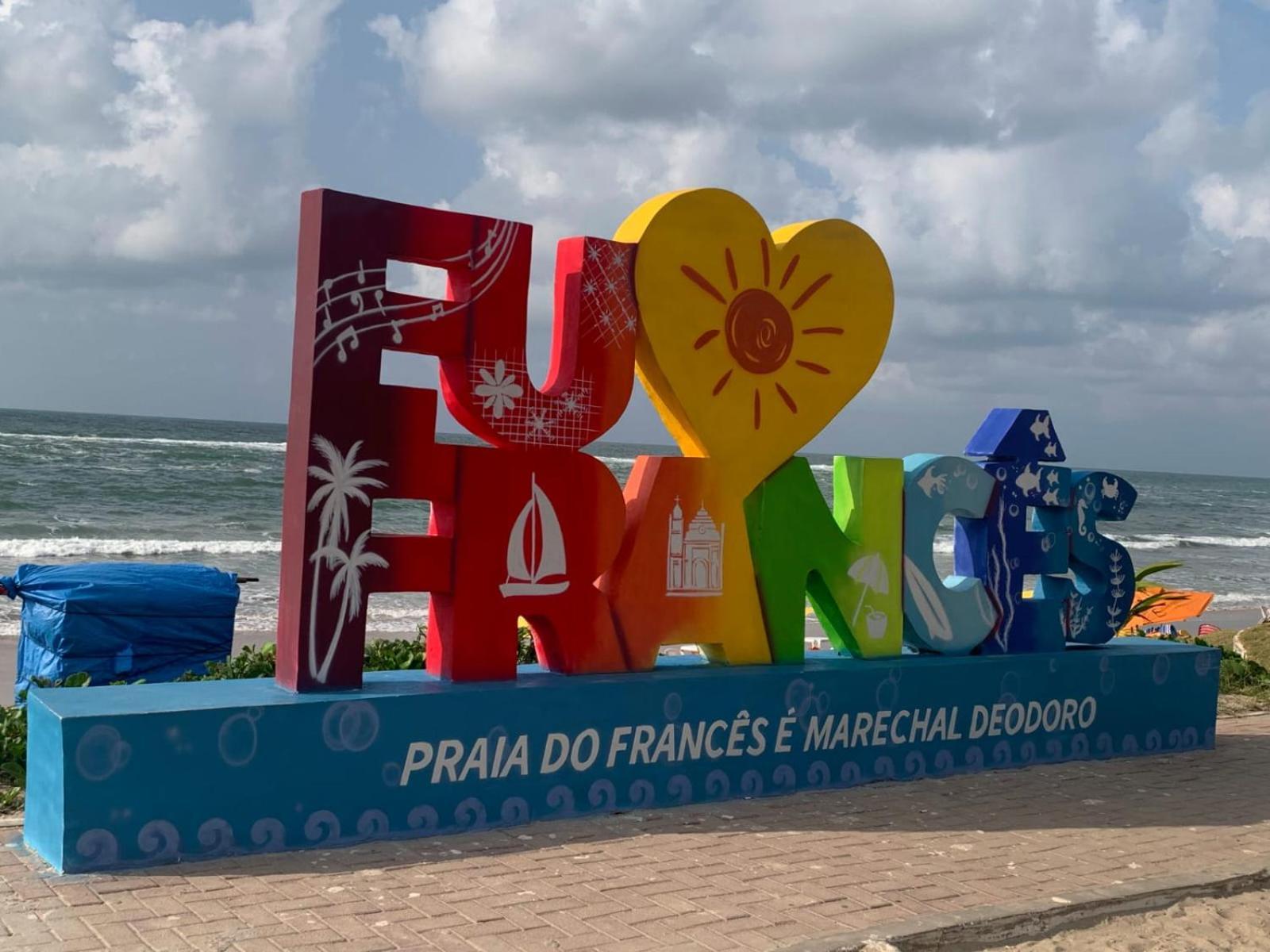 Torre do Sol Praia do Francês Exterior foto